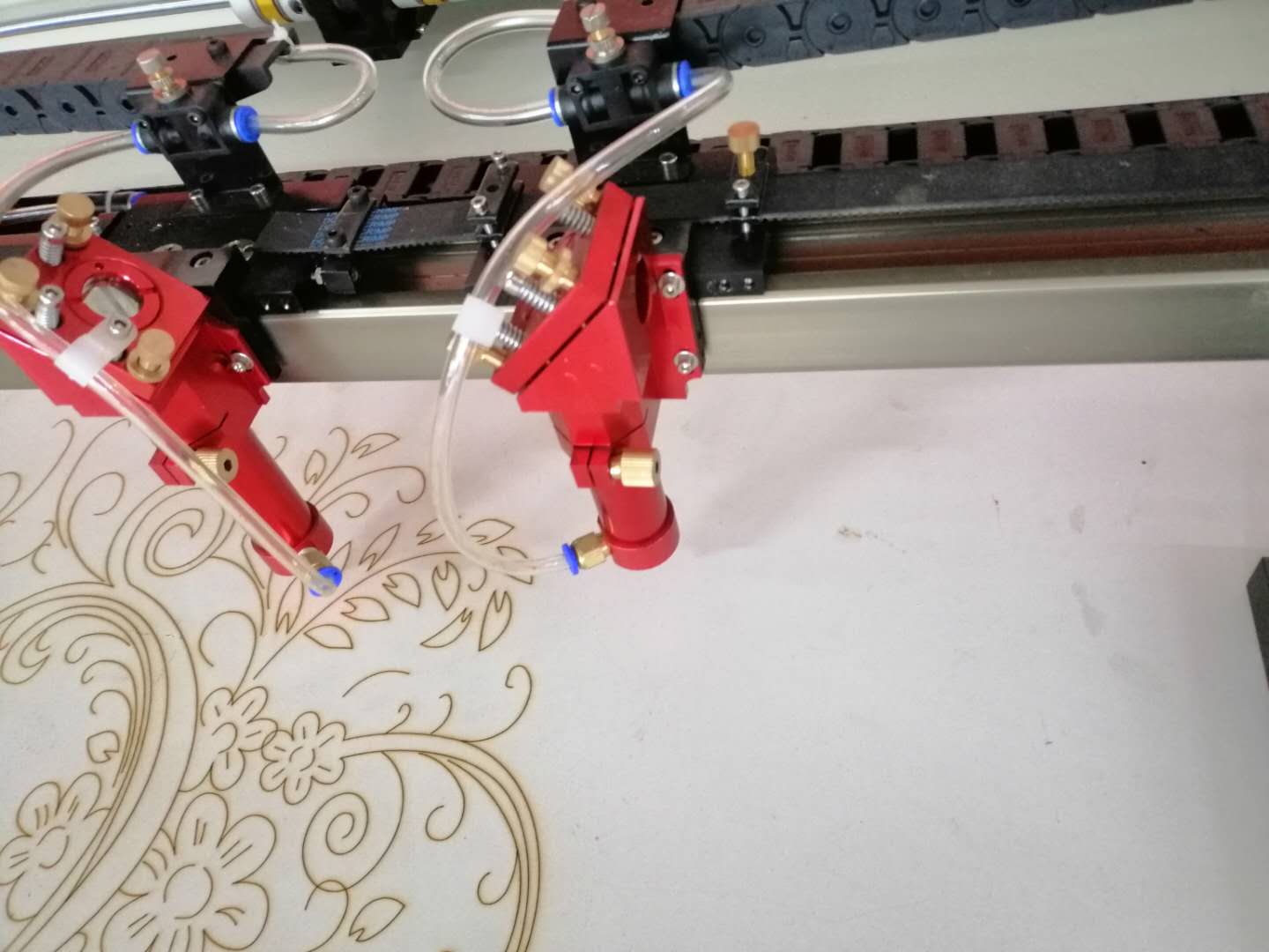 為什么PVC不能用激光切割機(jī)的幾種因素？
