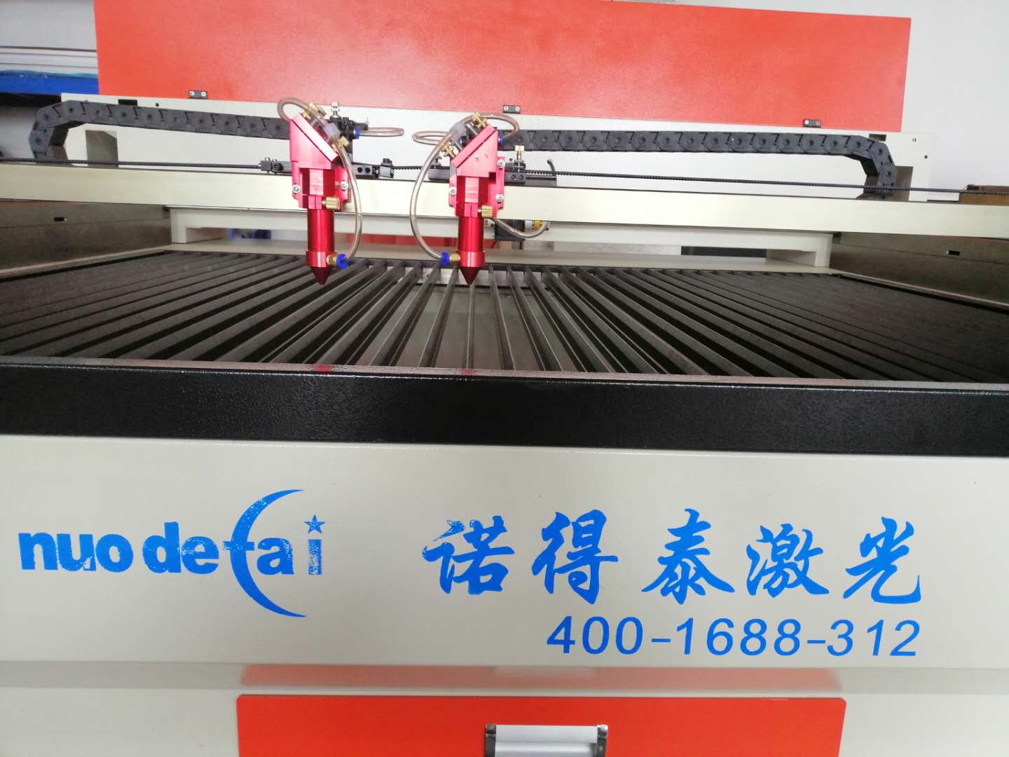 焦距對(duì)于激光機(jī)切割會(huì)產(chǎn)生哪些深遠(yuǎn)的影響？