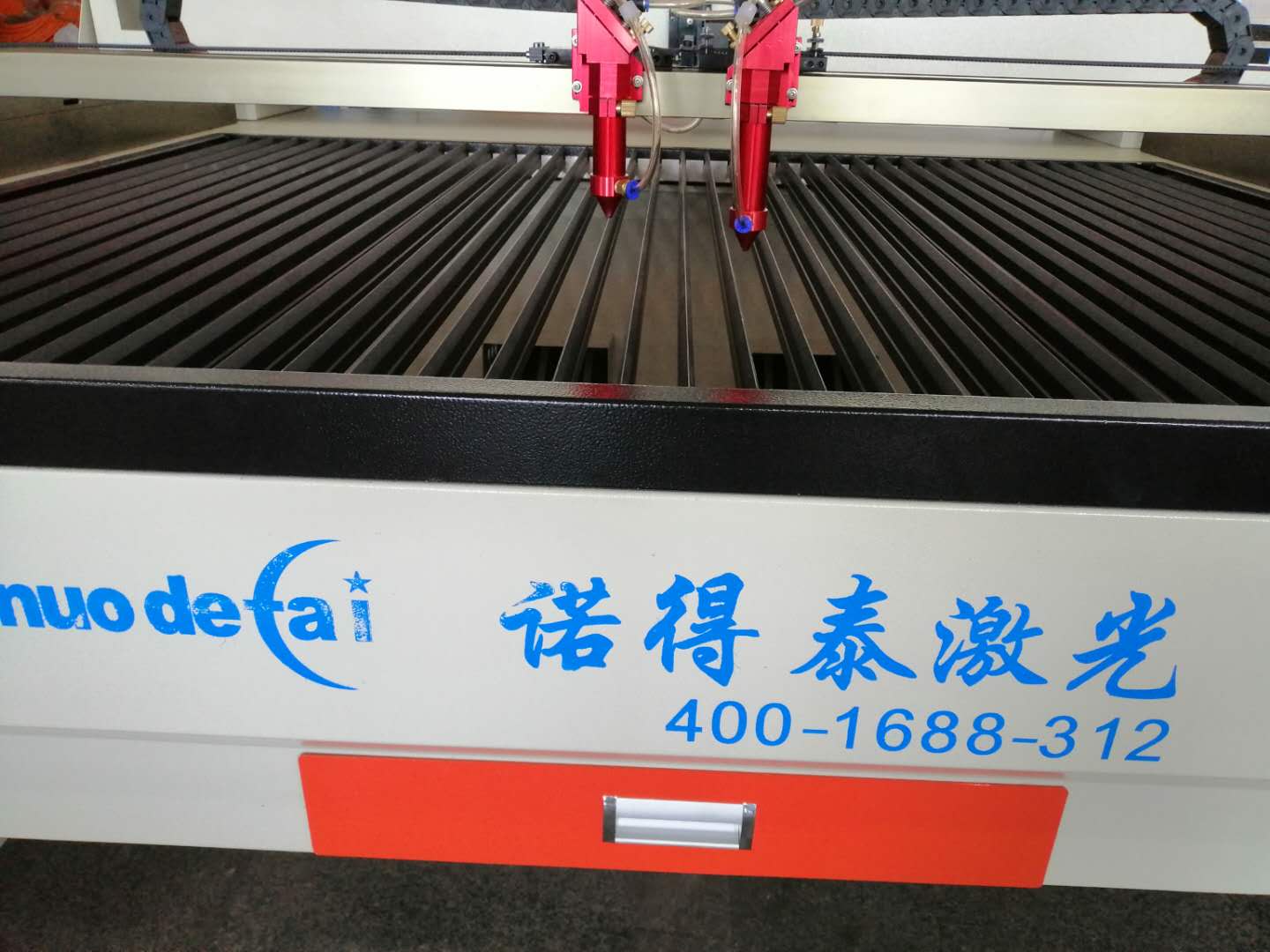 不能讓這些的因素影響無塵布激光切割機效果！