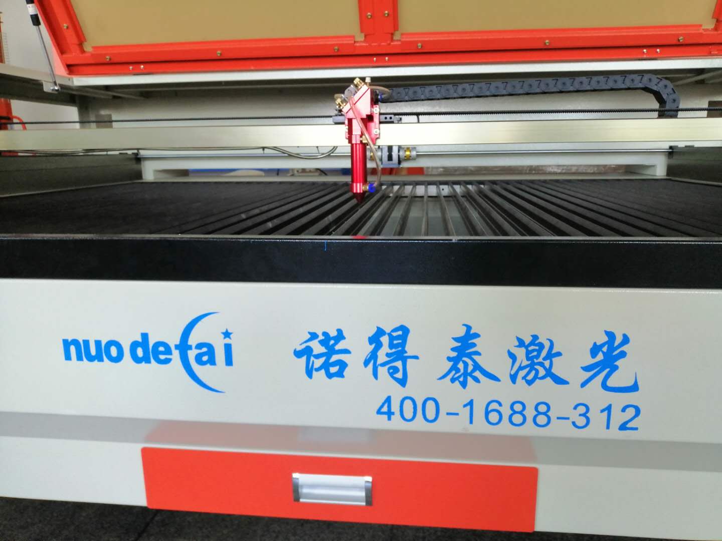 亞克力激光切割機(jī)價(jià)格與哪些因素掛勾？