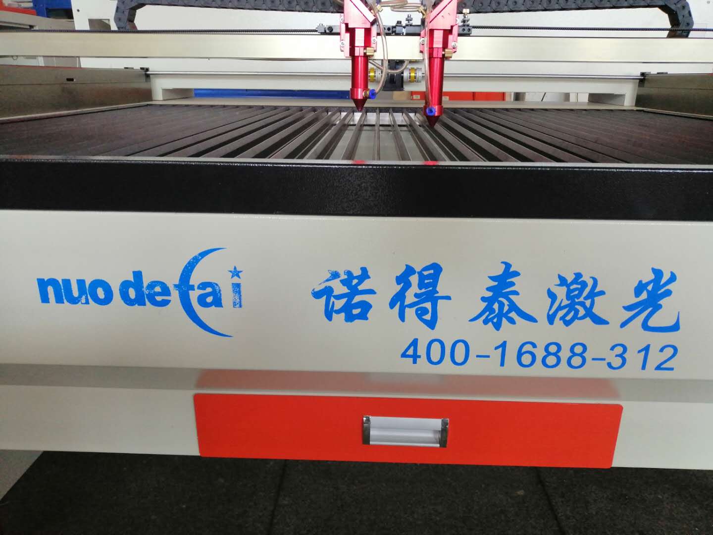 門牌標(biāo)識(shí)行業(yè)激光切割機(jī)優(yōu)勢(shì)體現(xiàn)在哪些方面？