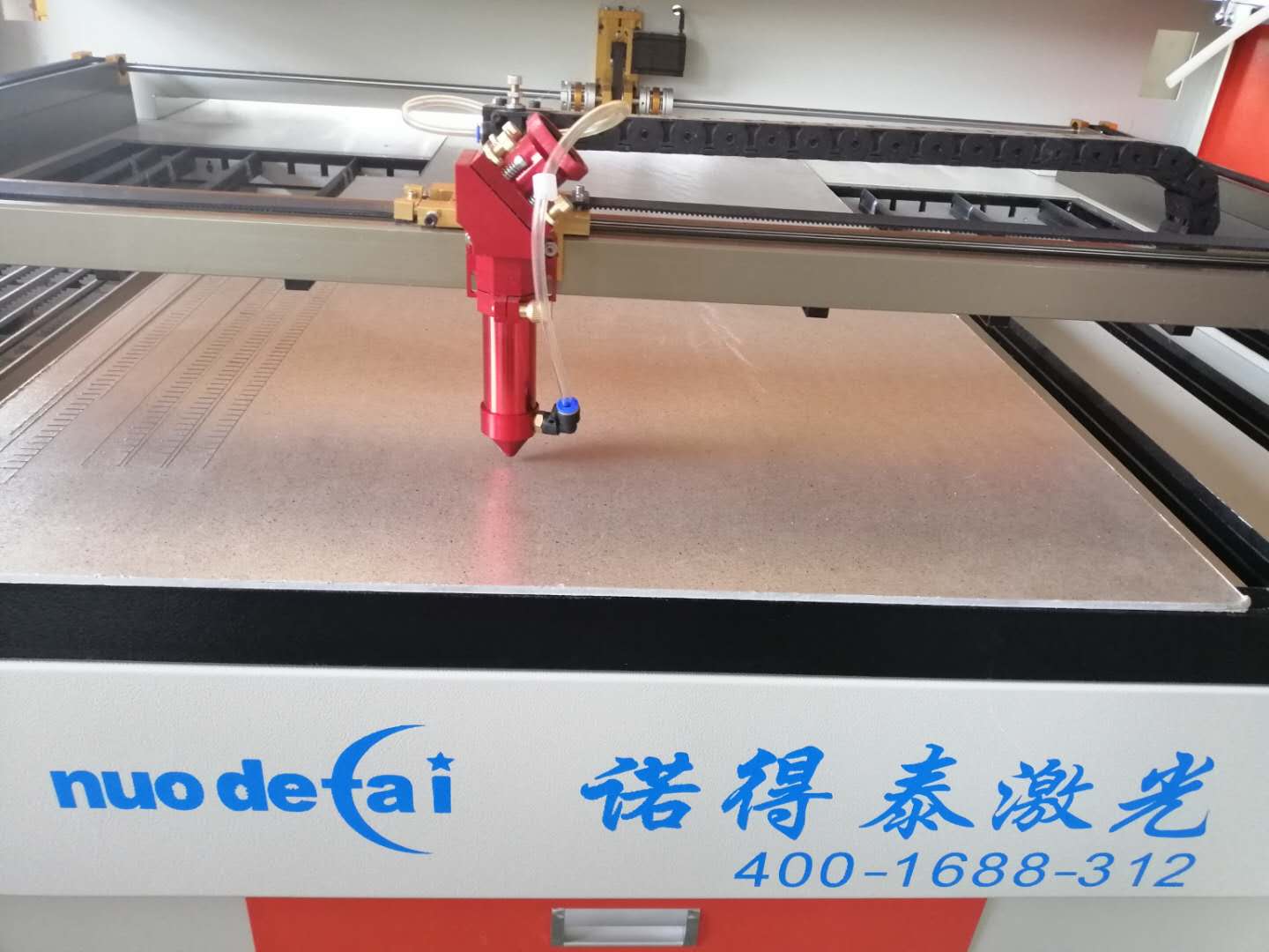 云母板使用激光切割機(jī)加工有哪些技術(shù)性難題？